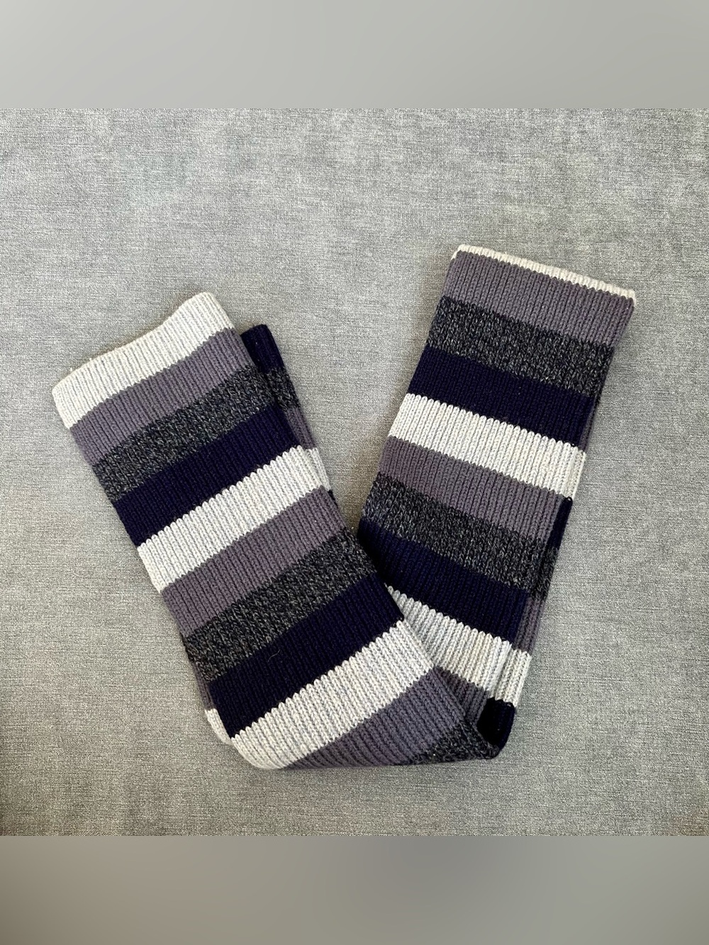 Vintage early 2000s GAP knit 100% lambswool scarf